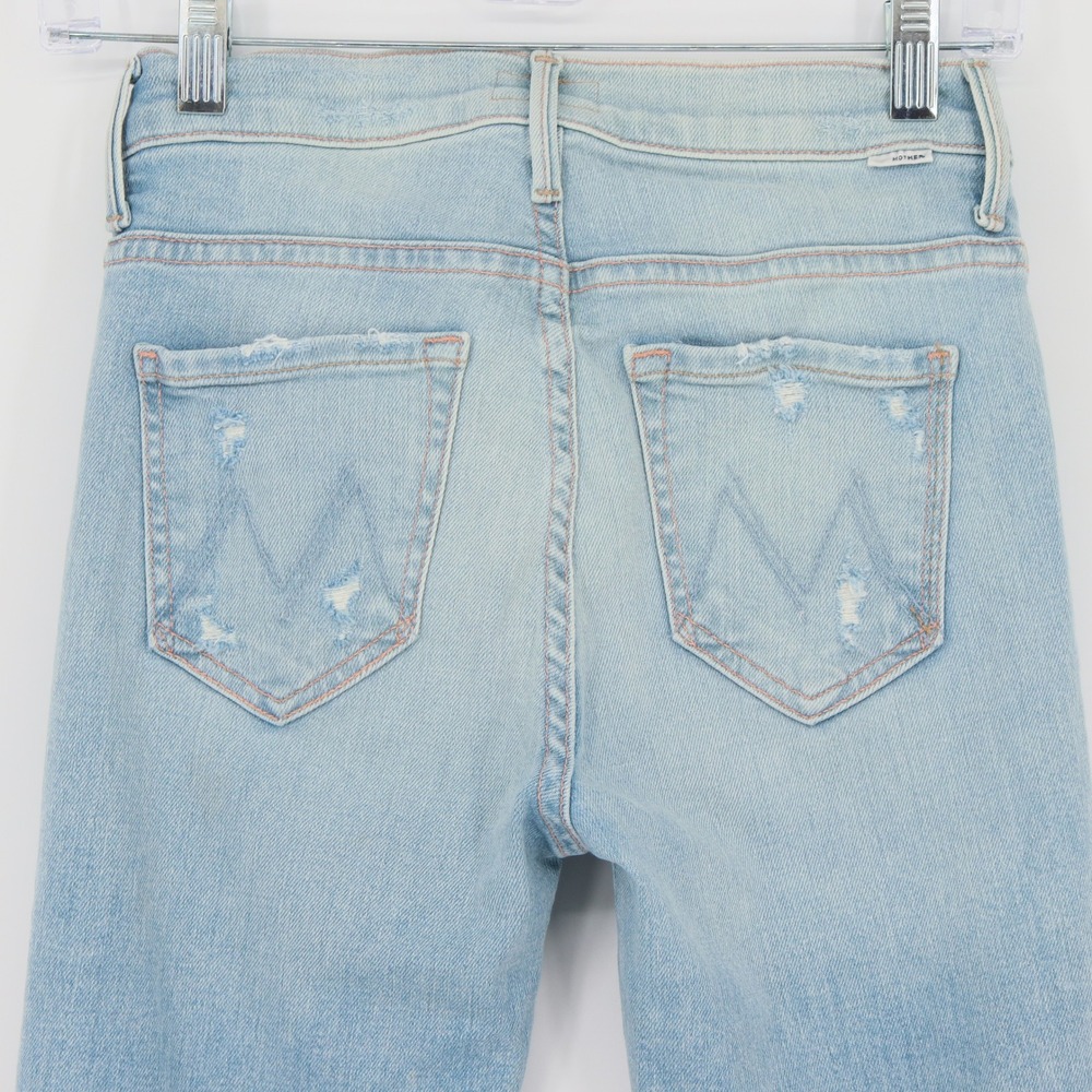 MOTHER The Weekender Flare Jeans Free Hugs Light Wash Distressed Denim Size 25 - Picture 10 of 10